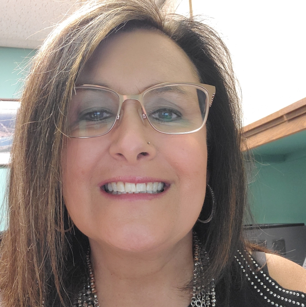 Meet your Posher, Shelly